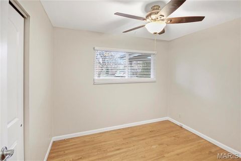 Tiny photo for 2 Seawood Court, Creve Coeur, MO 63146 (MLS # 26011151)