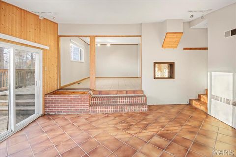 Tiny photo for 2 Seawood Court, Creve Coeur, MO 63146 (MLS # 26011151)