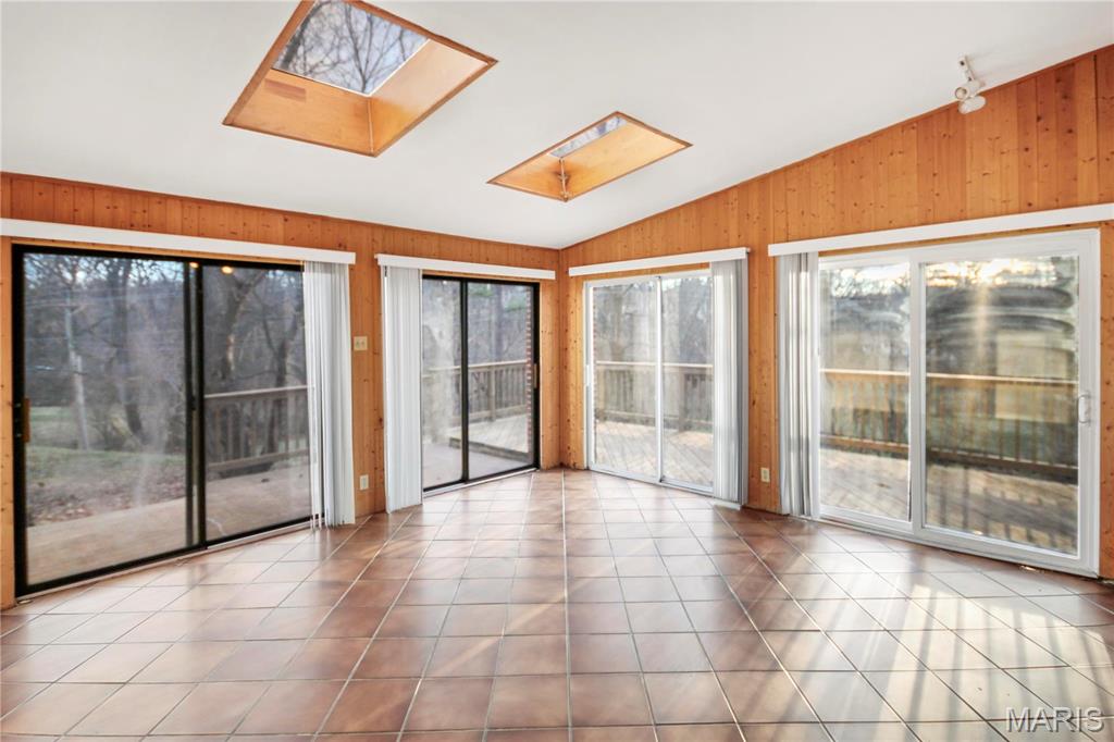 Essmans Knollwood - Residential Lease