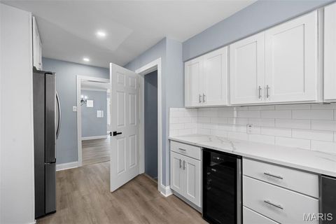 Tiny photo for 1439 Bridle Road, Webster Groves, MO 63119 (MLS # 25079155)