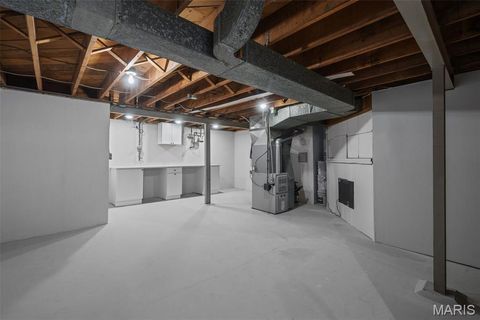 Tiny photo for 1439 Bridle Road, Webster Groves, MO 63119 (MLS # 25079155)