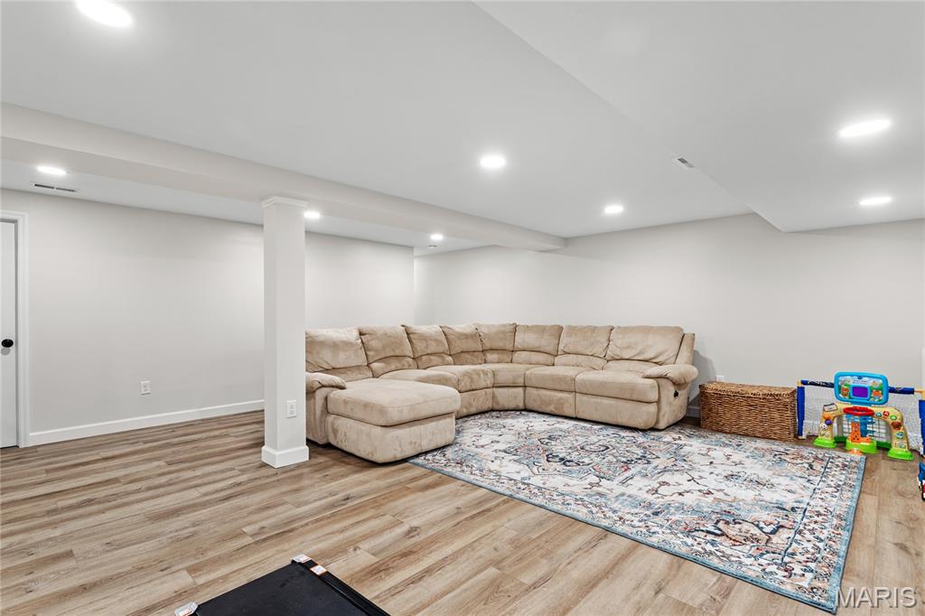 Westglen Woods Three - Residential