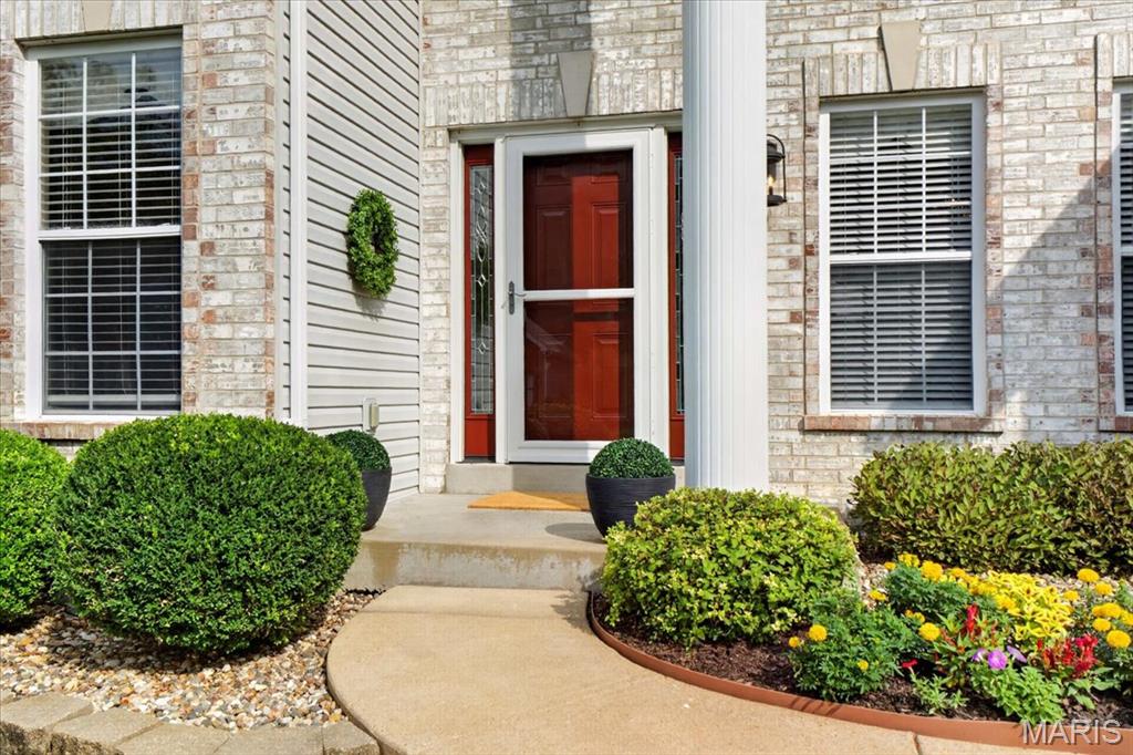 708 Hilltop Woods Court
