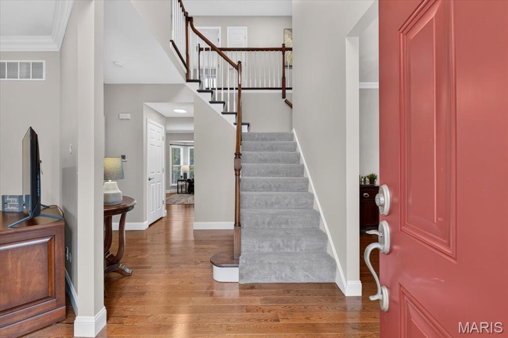 708 Hilltop Woods Court