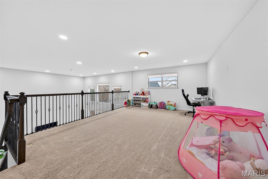 Vlgs At Shady Creek #4 - Residential