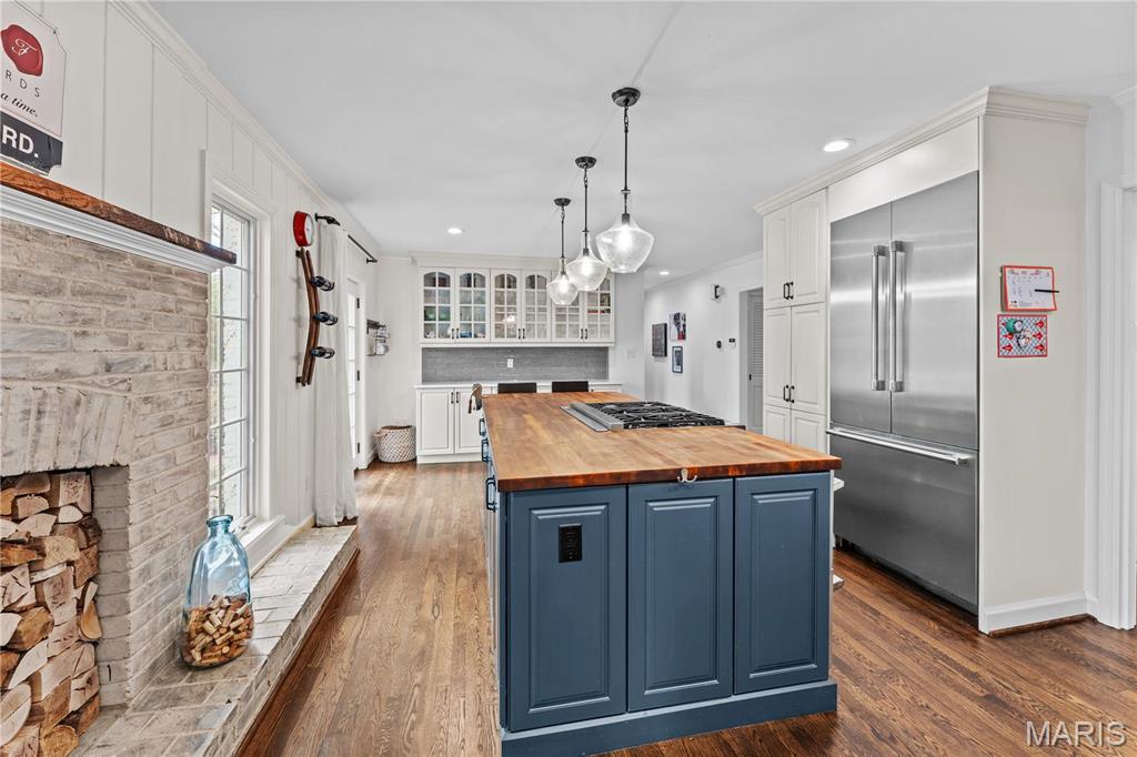 Williamsburg 1 - Residential