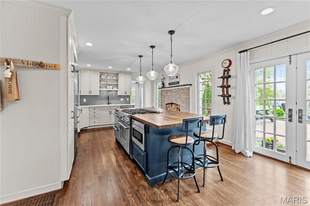 Williamsburg 1 - Residential