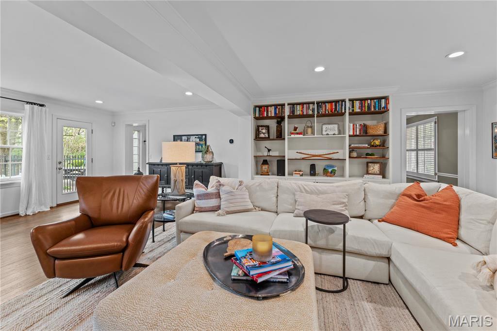 Williamsburg 1 - Residential