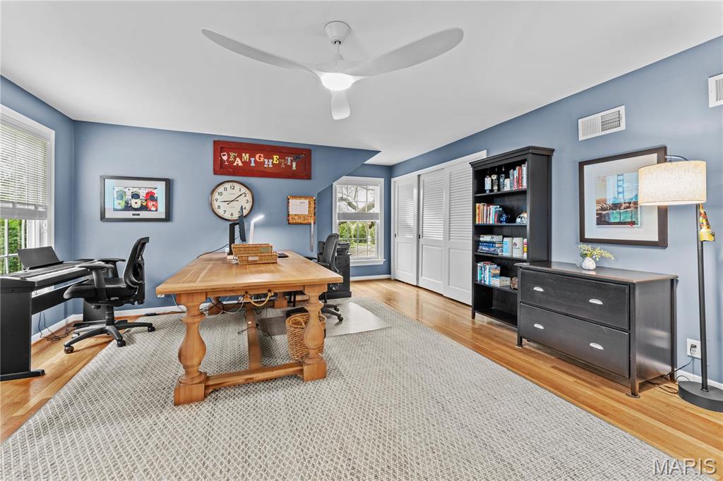 Williamsburg 1 - Residential