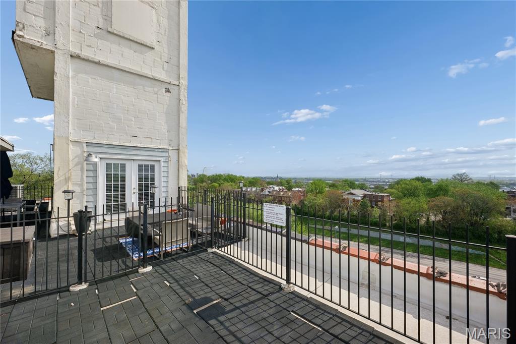 Sidney Lofts Condo - Residential