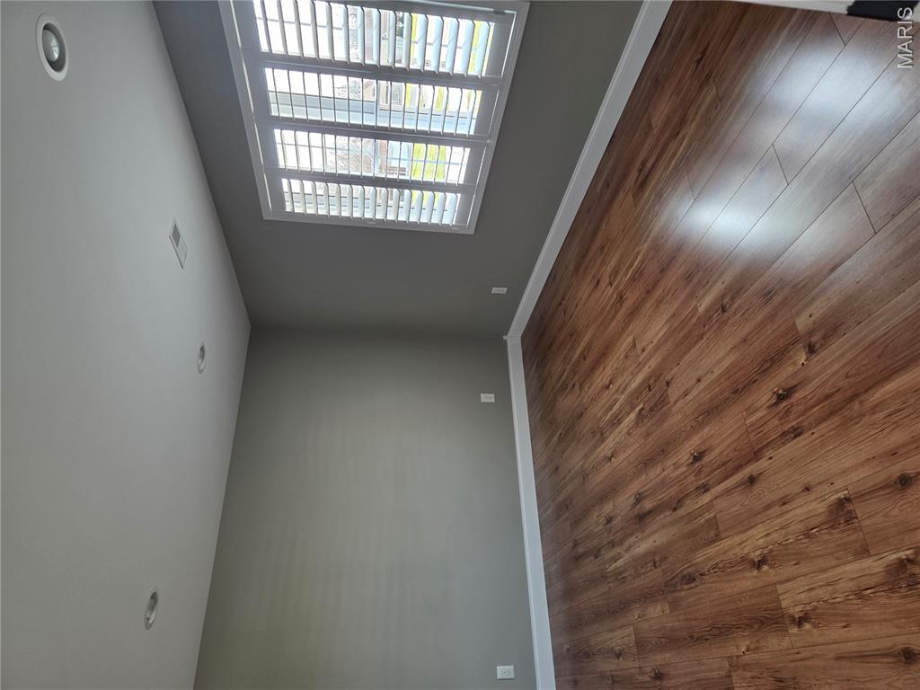 Hummingbird - Residential