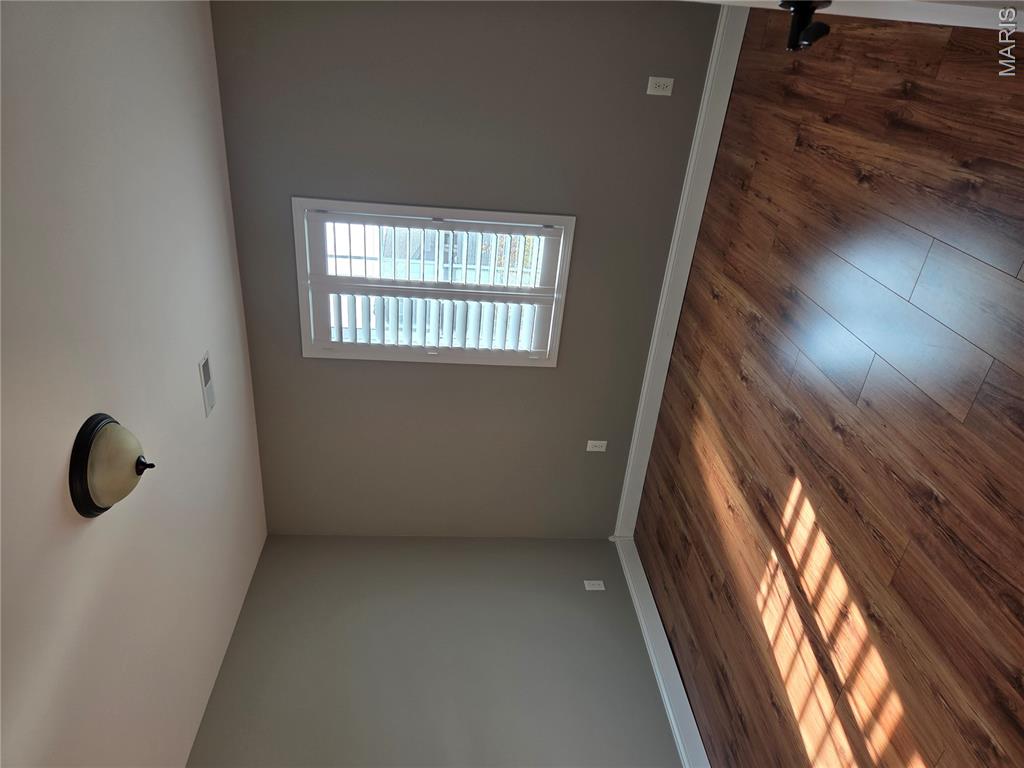 Hummingbird - Residential