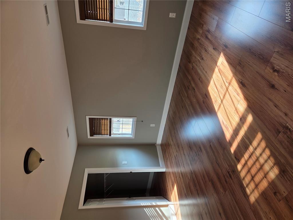 Hummingbird - Residential