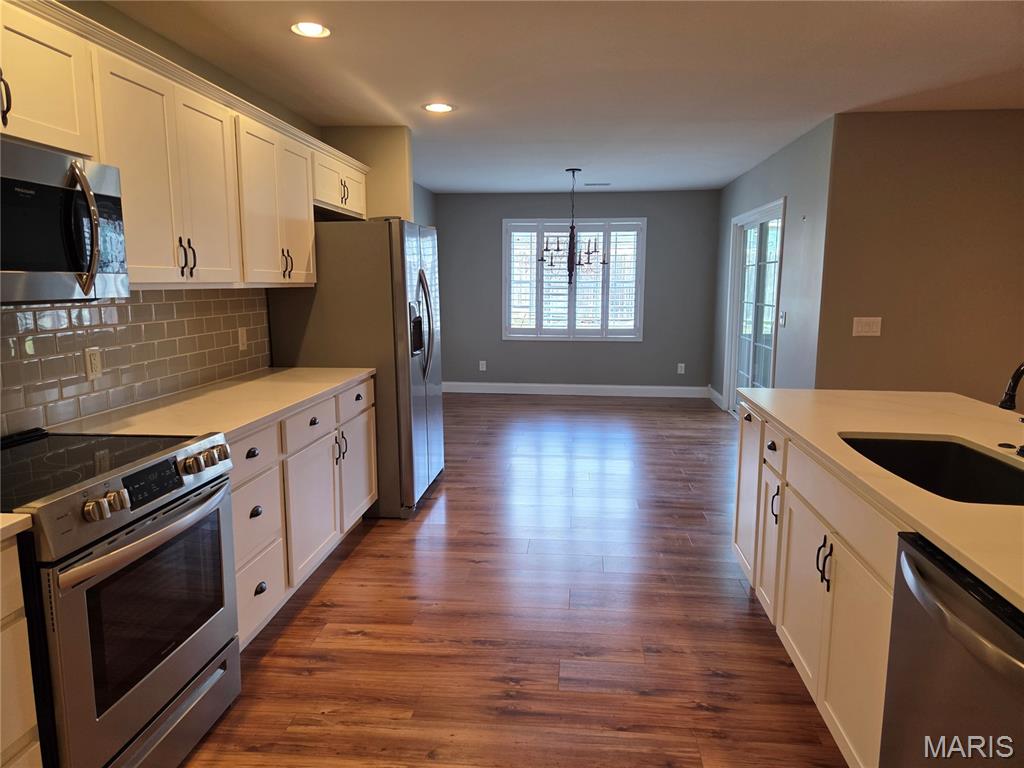 Hummingbird - Residential