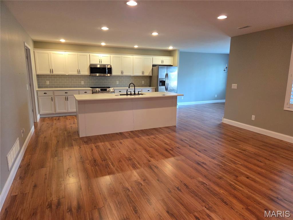 Hummingbird - Residential