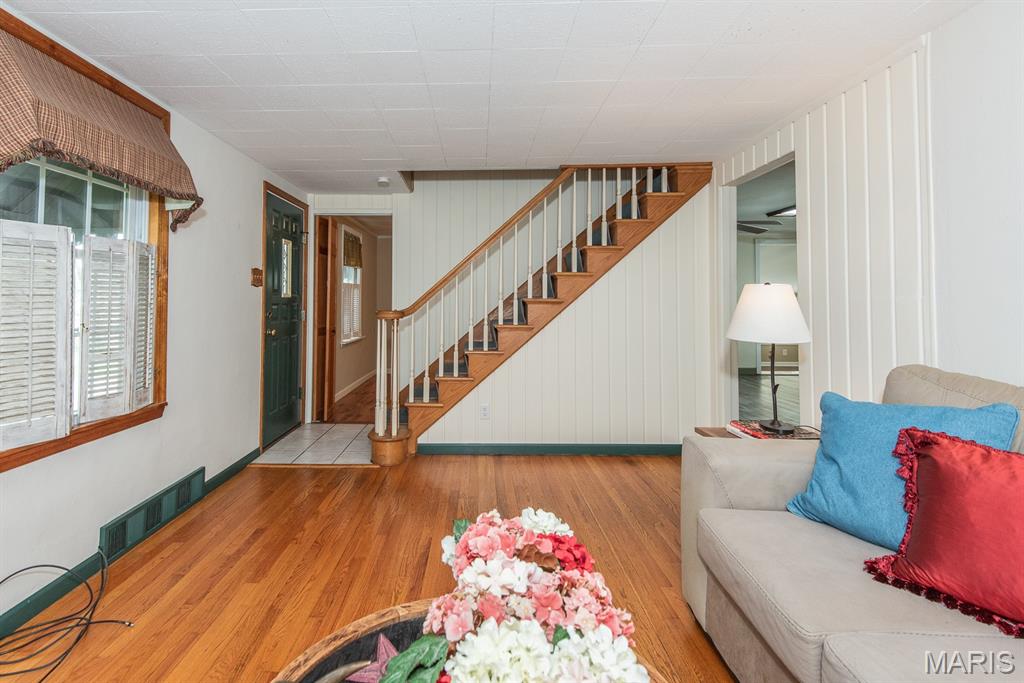 St Louis, Missouri 63135, United States, 3 Bedrooms Bedrooms, ,1 BathroomBathrooms,Residential,Pending,144774