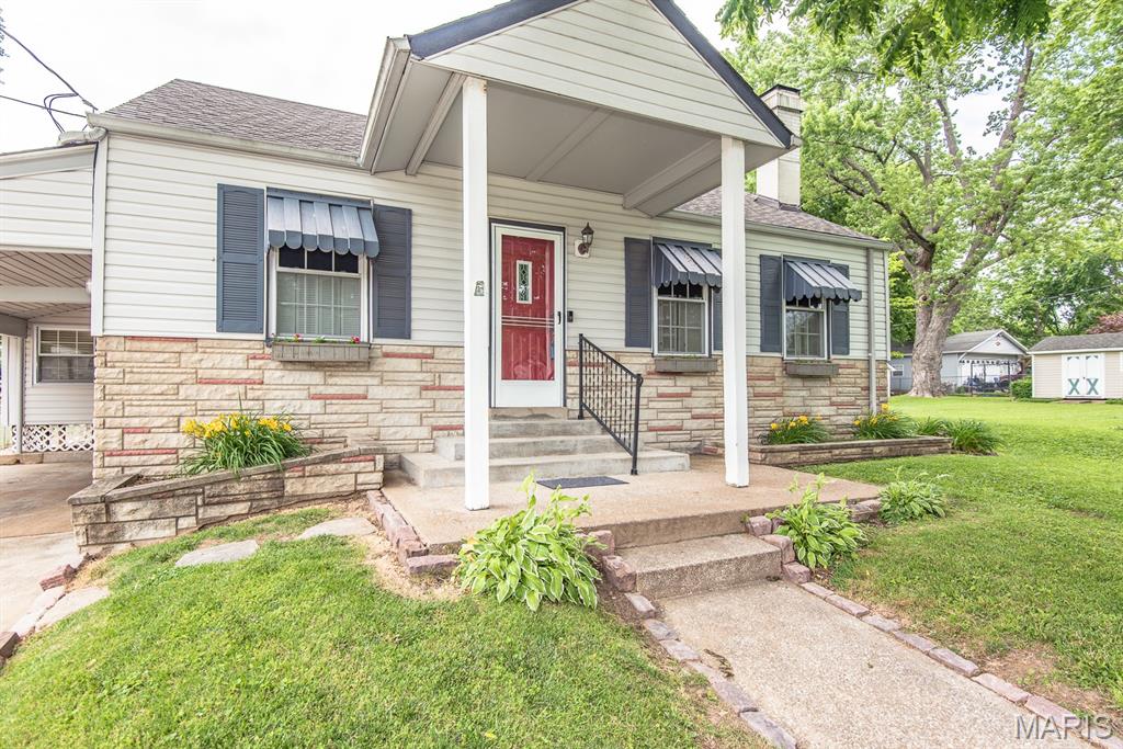 St Louis, Missouri 63135, United States, 3 Bedrooms Bedrooms, ,1 BathroomBathrooms,Residential,Pending,144774