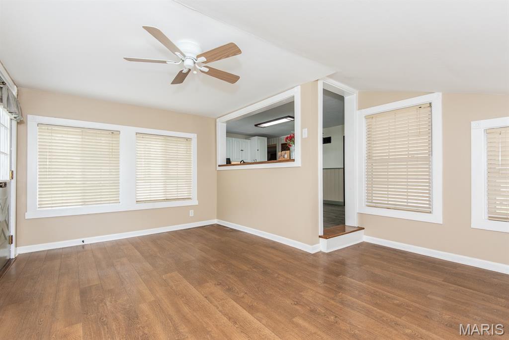 St Louis, Missouri 63135, United States, 3 Bedrooms Bedrooms, ,1 BathroomBathrooms,Residential,Pending,144774