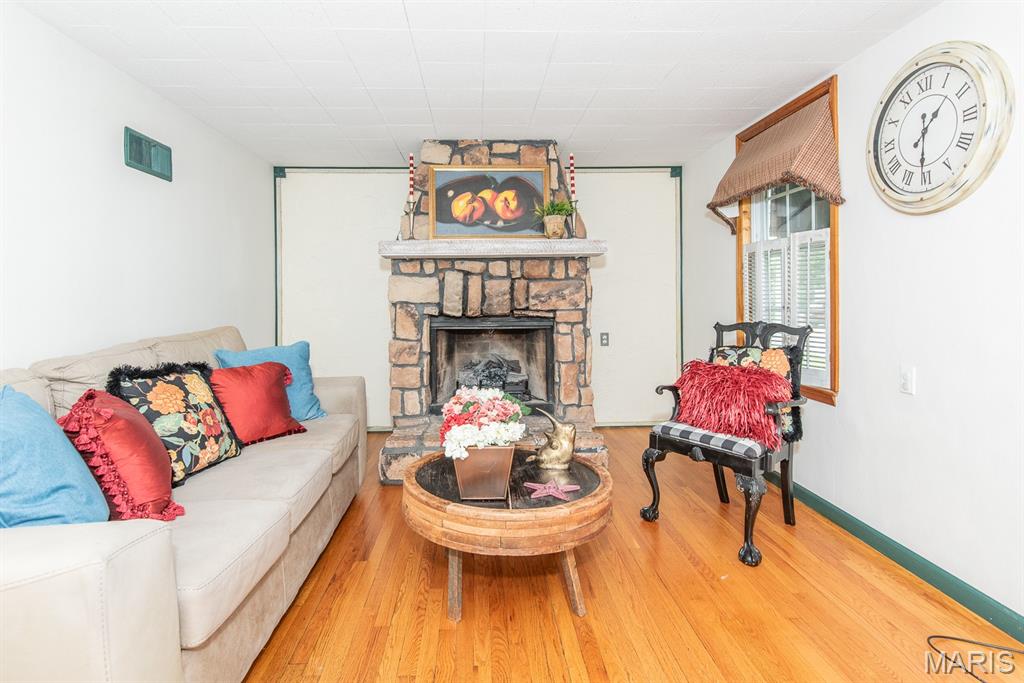 St Louis, Missouri 63135, United States, 3 Bedrooms Bedrooms, ,1 BathroomBathrooms,Residential,Pending,144774