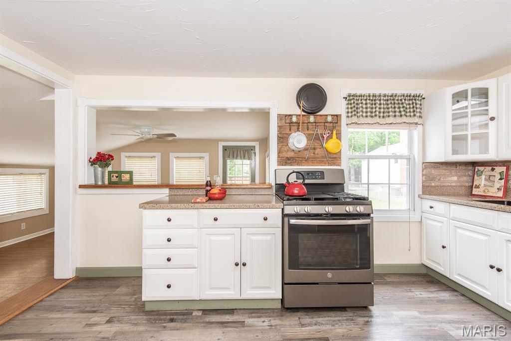 St Louis, Missouri 63135, United States, 3 Bedrooms Bedrooms, ,1 BathroomBathrooms,Residential,Pending,144774