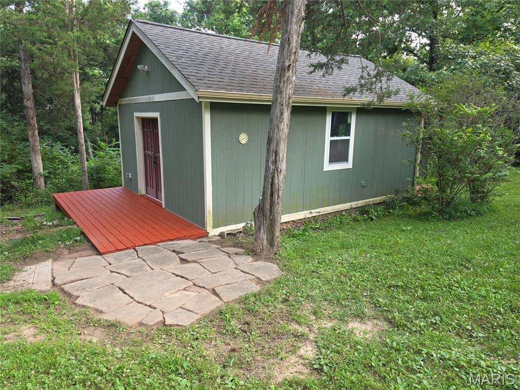 Photo of 44 Wilderness Lane, Defiance, MO 63341 (MLS # 26042478)