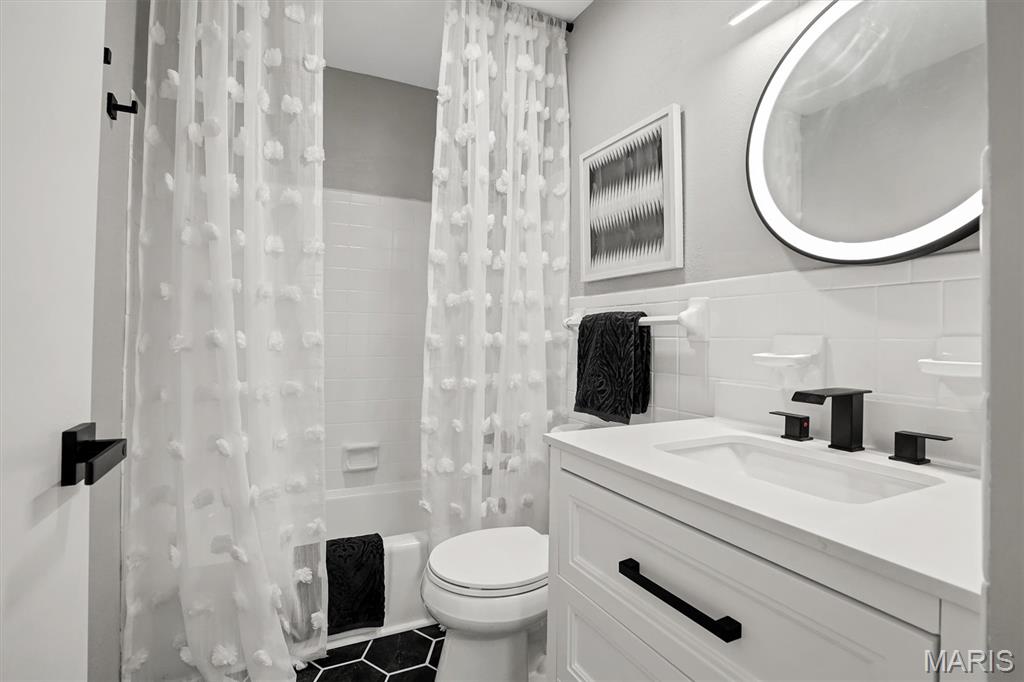 Monreale Condo - Residential