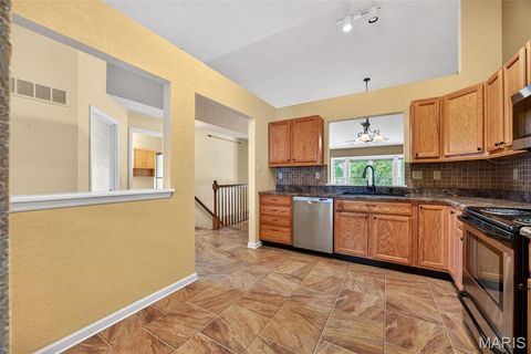 Tiny photo for 1101 Silo Bend Drive #349B, Wentzville, MO 63385 (MLS # 26020584)