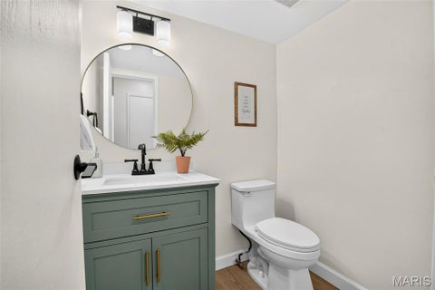 Tiny photo for 808 Coalport Drive, Chesterfield, MO 63141 (MLS # 26055901)