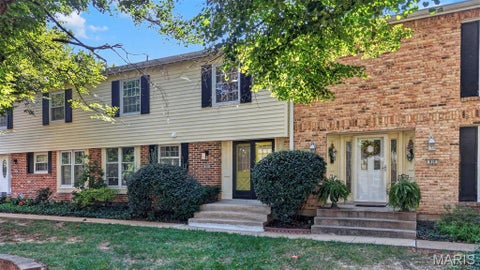 Tiny photo for 808 Coalport Drive, Chesterfield, MO 63141 (MLS # 26055901)