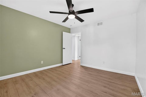 Tiny photo for 808 Coalport Drive, Chesterfield, MO 63141 (MLS # 26055901)