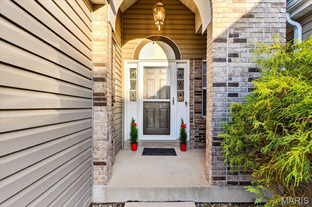 3216 Regency Woods Place