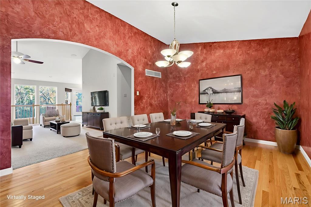 3216 Regency Woods Place