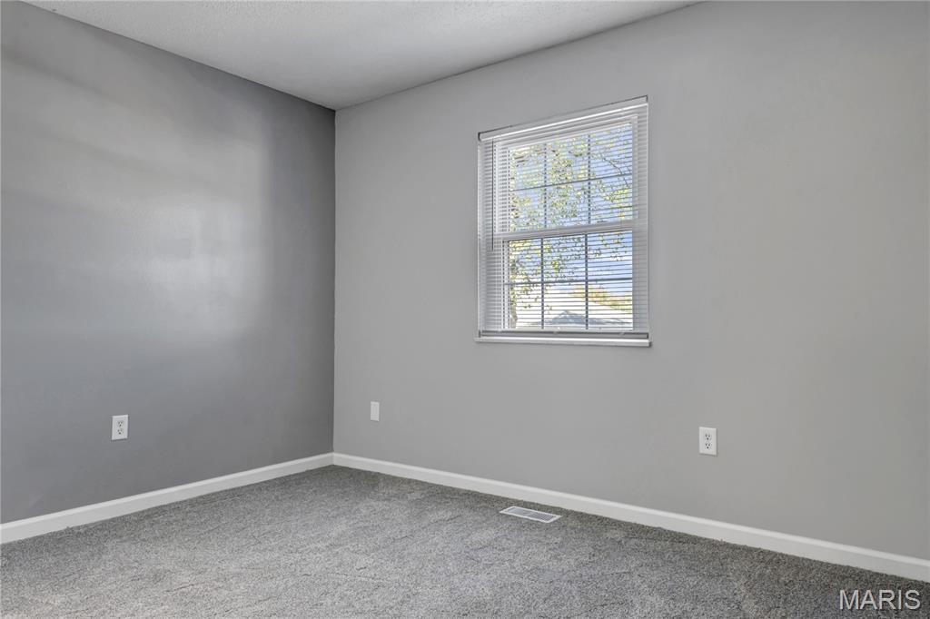 Bridgecrest Estates 2 Condo - Residential