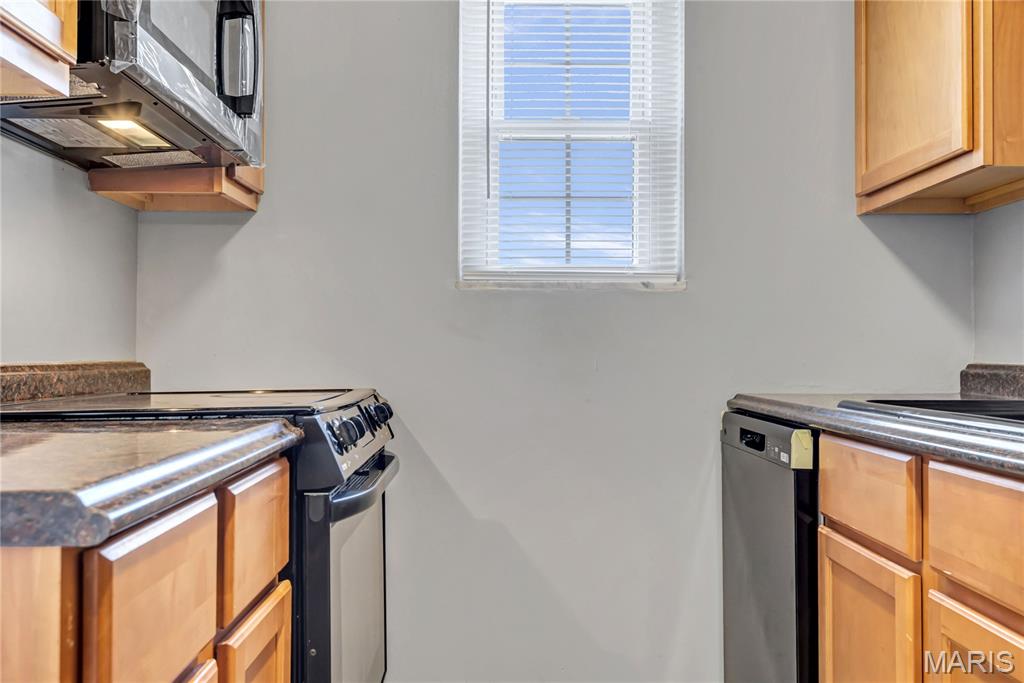 Bridgecrest Estates 2 Condo - Residential