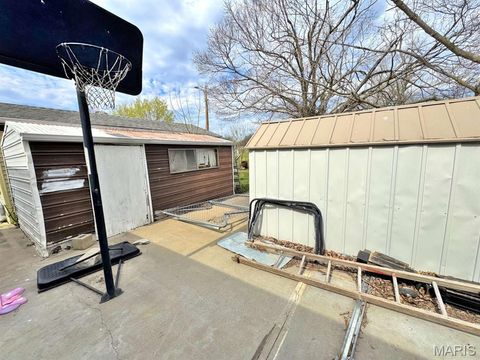 Tiny photo for 1225 Madison 205, Fredericktown, MO 63645 (MLS # 26018020)