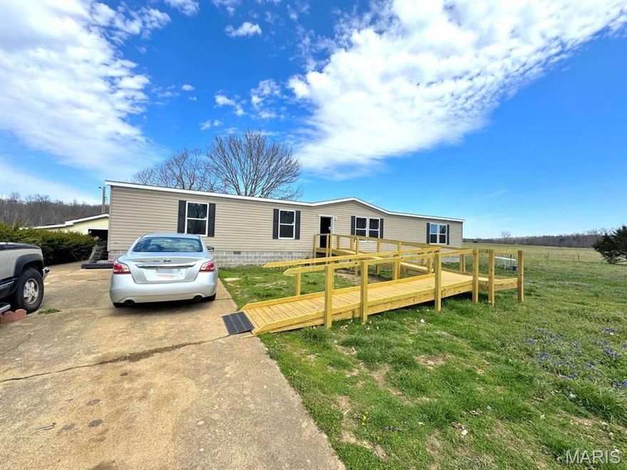Spacious and modern mobile home in Fredericktown built in 2022! This 5-bedroom, 3-bath property offers an impressive layout with huge bedrooms, including an oversized primary suite. The home is approximately 70 feet long, providing plenty of room for comfortable living.
Enjoy peace of mind with a HVAC system installed in 2022, along with electrical and plumbing systems with no reported issues. With its newer construction, generous space, and move-in-ready condition, this home is a fantastic opportunity!