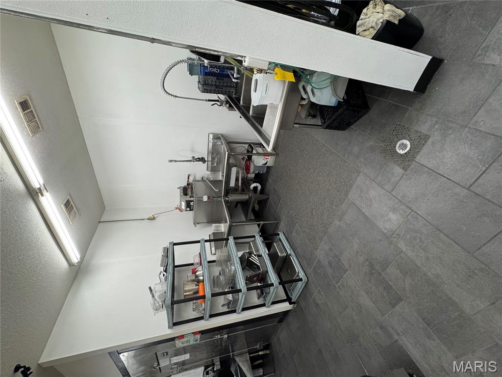 Poplar Bluff - Commercial Sale