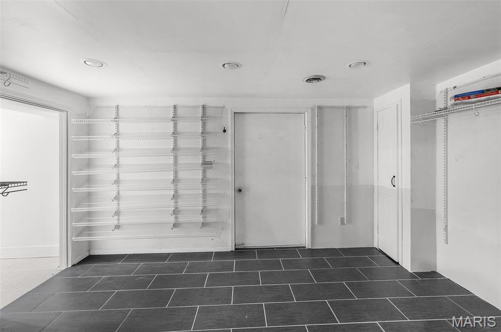 Kimbeland 2nd - Residential
