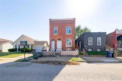 3130 Caroline Street St Louis MO 63104
