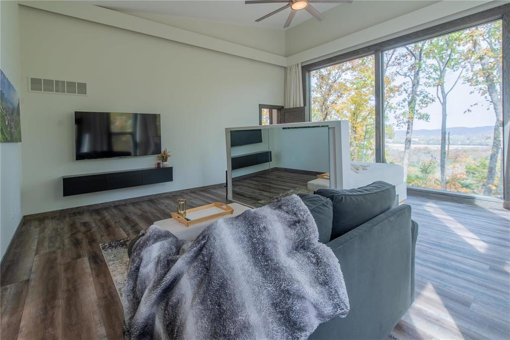 Rivermont Ranch - Residential