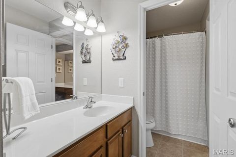 Tiny photo for 1939 Hunting Lake Court #1939, Kirkwood, MO 63122 (MLS # 25082401)