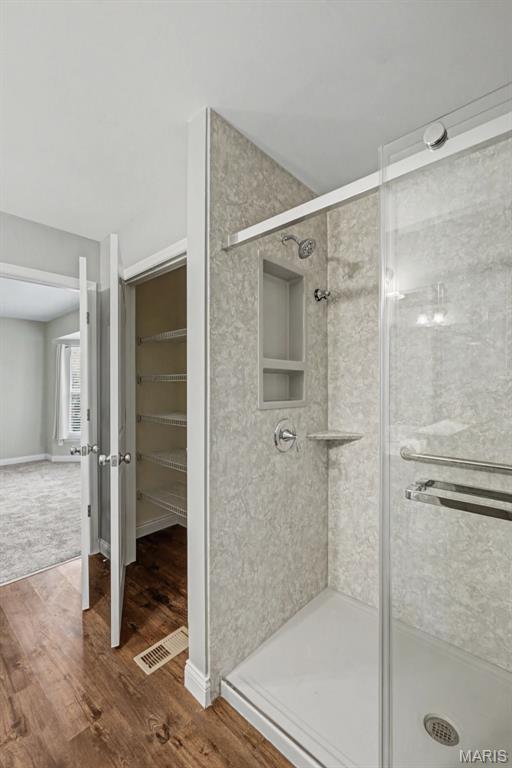 Falcons Crest - Residential