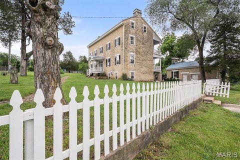 5106 Noser Mill Road Leslie MO 63056
