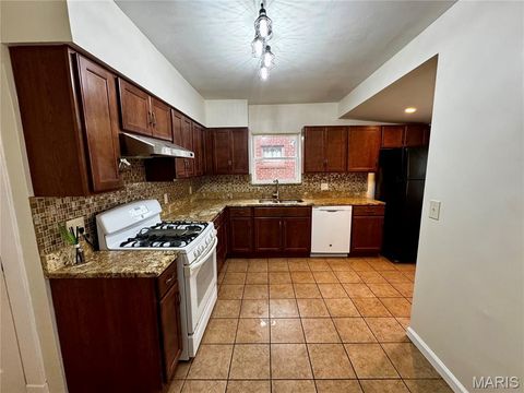 Tiny photo for 2830 Hampton Avenue, St Louis, MO 63139 (MLS # 26027555)