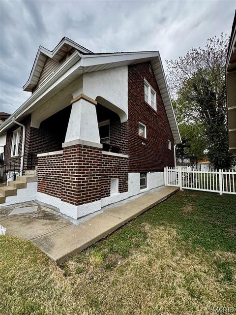 Tiny photo for 2830 Hampton Avenue, St Louis, MO 63139 (MLS # 26027555)