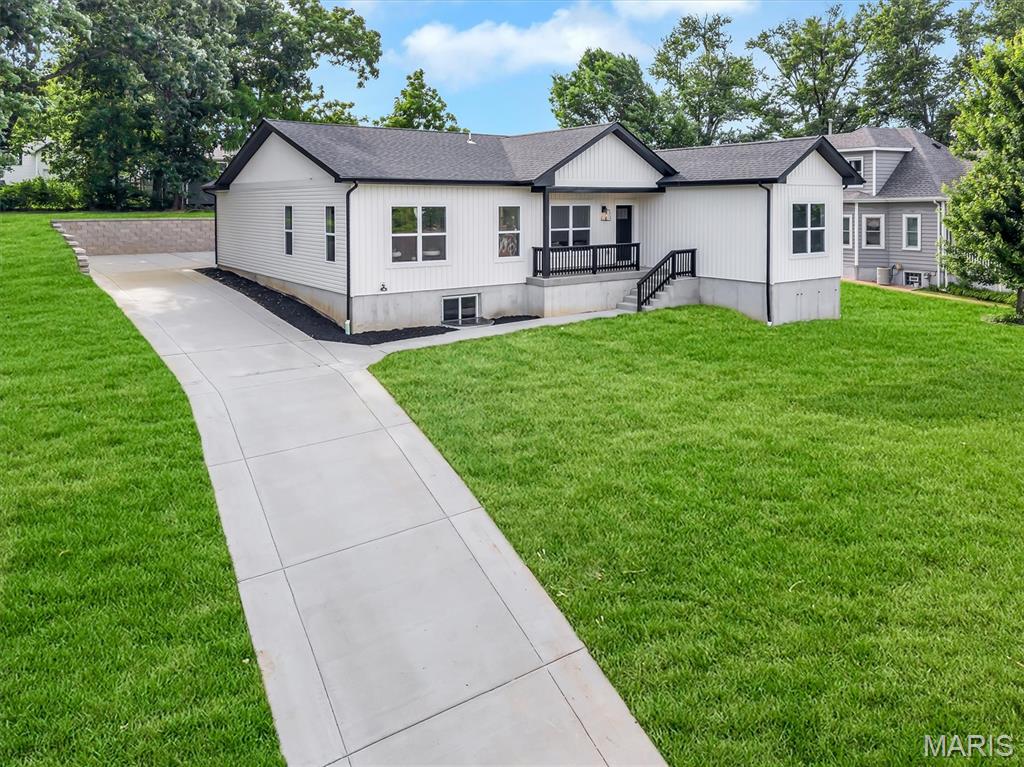 211 Fee Fee Road
