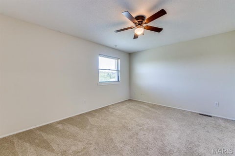 Tiny photo for 230 Braeshire Drive #E, Ballwin, MO 63021 (MLS # 26055464)