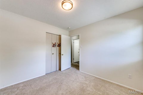 Tiny photo for 230 Braeshire Drive #E, Ballwin, MO 63021 (MLS # 26055464)