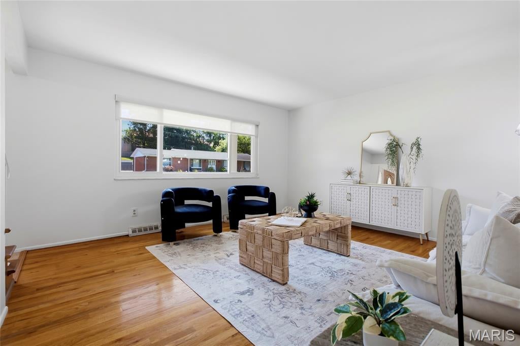 1029 Fernway Lane