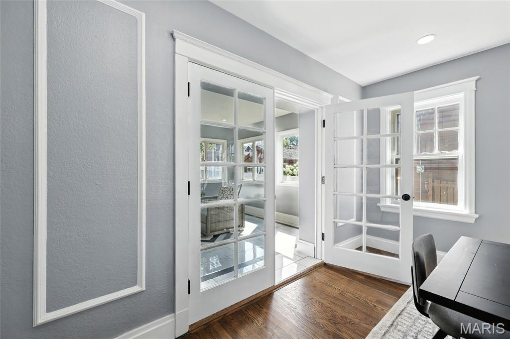 St Louis, Missouri 63121, United States, 5 Bedrooms Bedrooms, ,3 BathroomsBathrooms,Residential,Active,197397